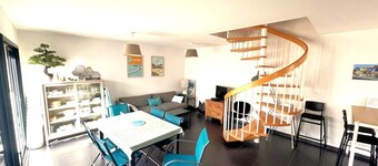 Bright house in the heart of the village-100m from the ocean-6people