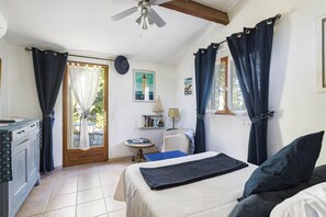 2 chambres, draps fournis