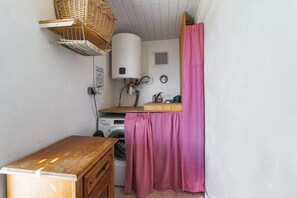 Interior - Unusual Gite at Mas Boutet (Argelès-sur-Mer)
