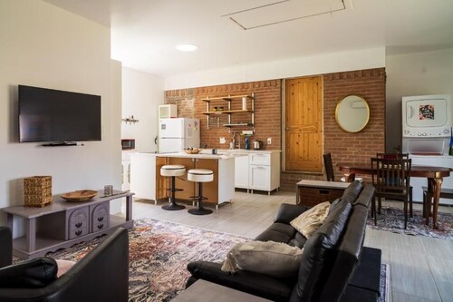 The Courtyard - your private oasis