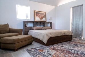 2 makuuhuonetta, ilmainen Wi-Fi, vuodevaatteet, pääsy pyörätuolilla