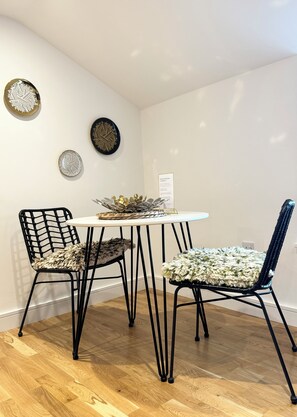 Dining - Scandic House Apartments - Long Term Rental Available (Ulverston)