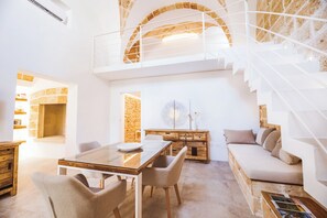 Immagine non classificata, 4 di 25, pulsante