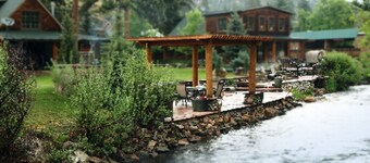 鄉村路小屋度假村  