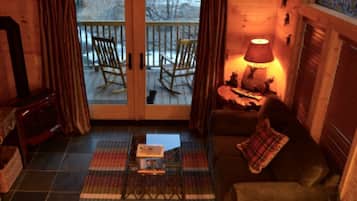 Superior Cabin, Accessible, Ensuite (Fish Camp) | Free WiFi