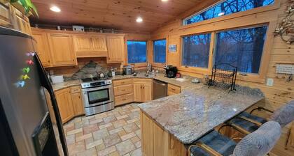 Lake House great fishing and hiking