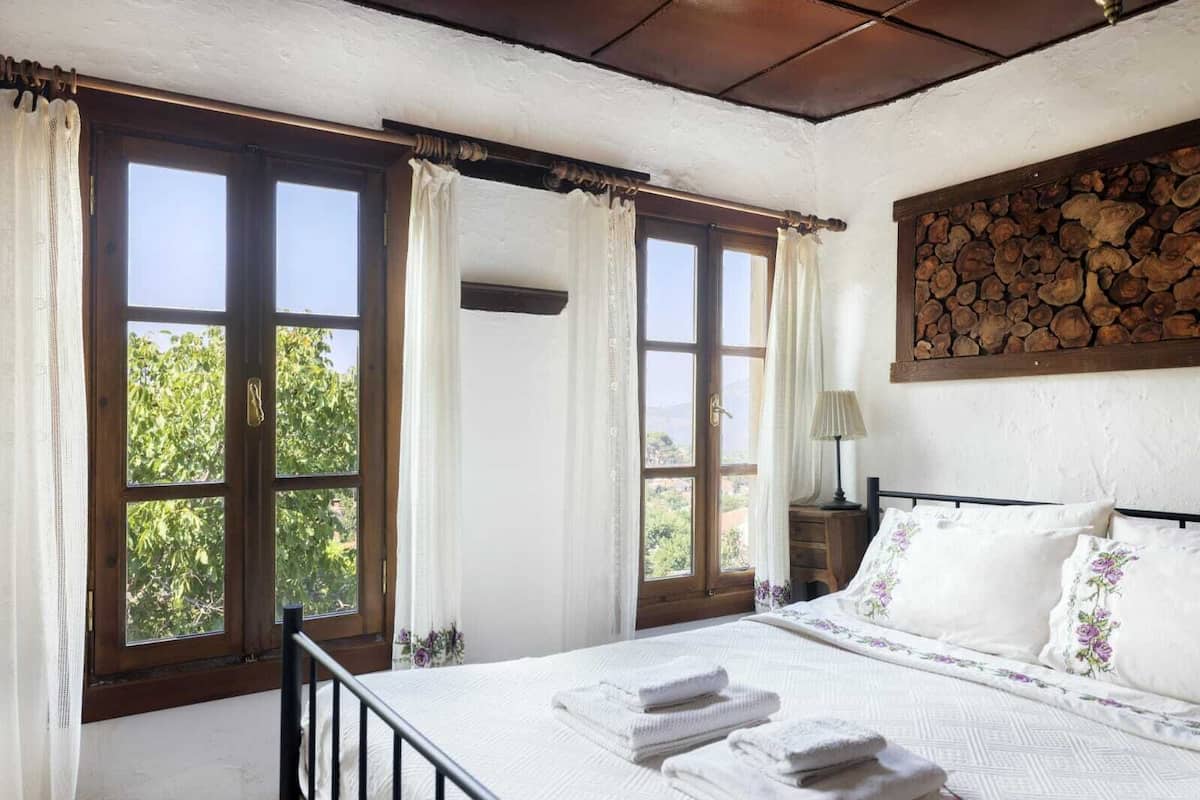 Family House, Patio, City View | Free WiFi