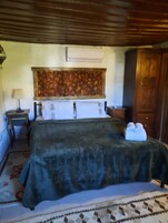 Suite Confort, vistas al patio | Wifi gratis