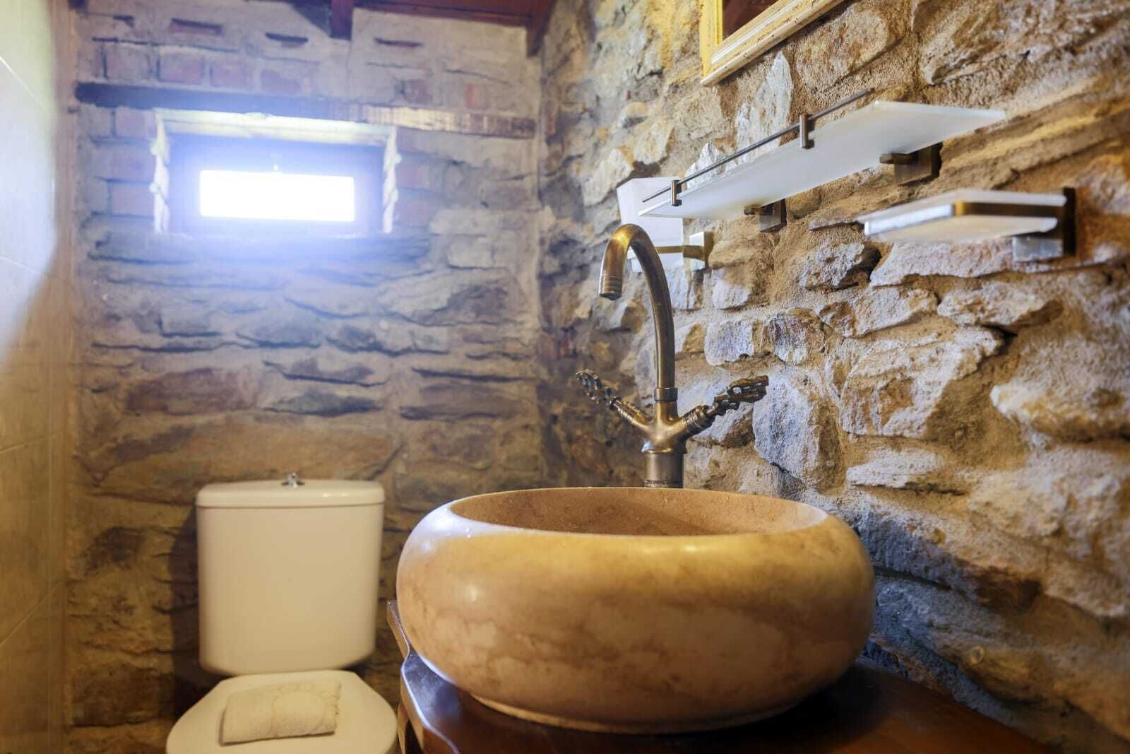 Suíte conforto, vista para o pátio | Banheiro