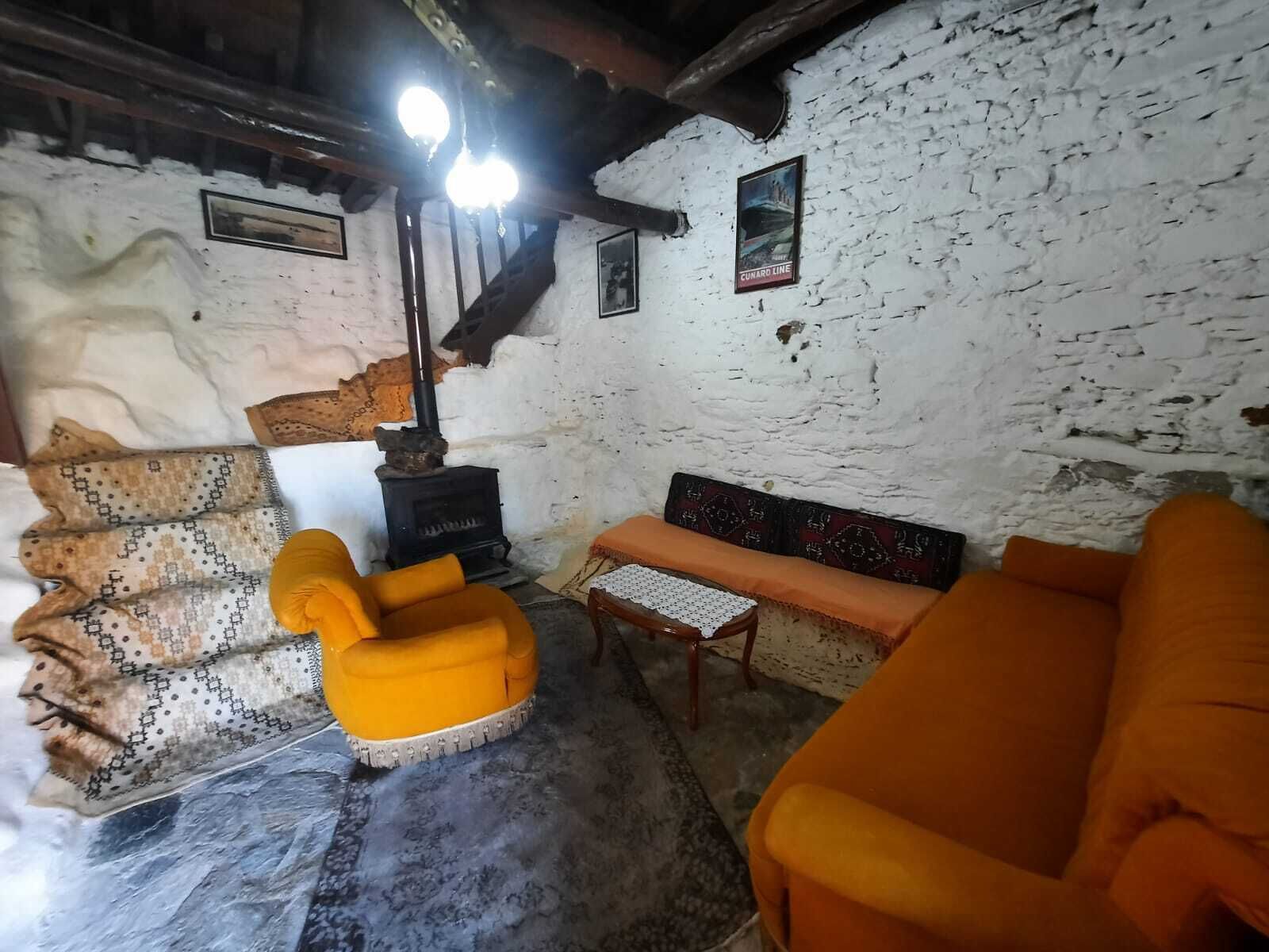 Casa familiar, patio, vistas a la ciudad | Wifi gratis