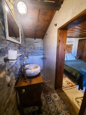 Comfort Suite, Courtyard View - Nikbin Retreat (İzmir)