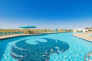 Indoor pool, outdoor pool - Island Pass OB • Steps to Beach • In the Heart of OB • SuperHost • Fully Loaded (Orange Beach)
