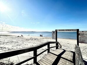 Am Strand, Liegestühle, Strandtücher