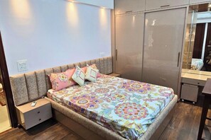 2 chambres, fer et planche à repasser, Wi-Fi, literie fournie