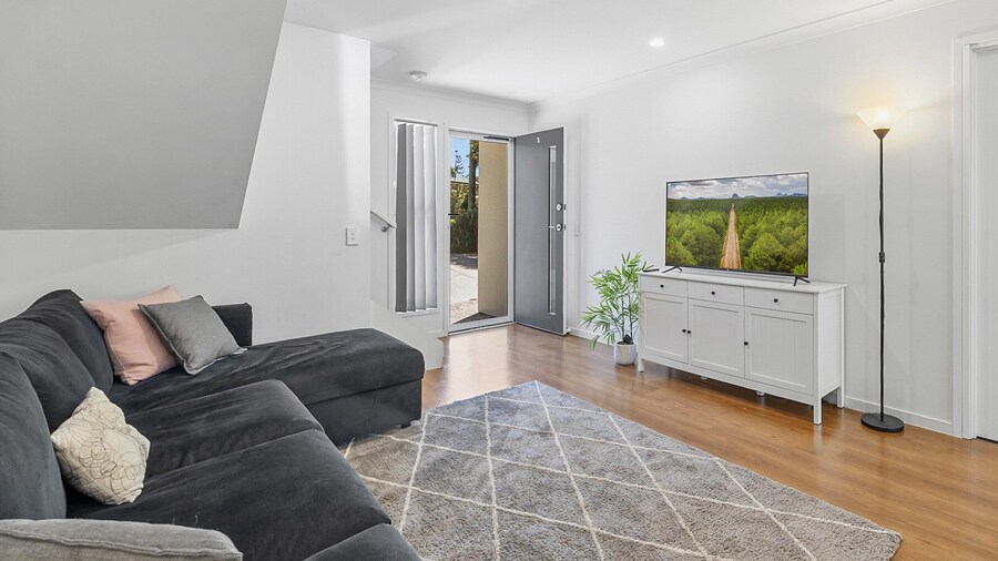 Bright 3-bed Home Near Maroochydore Beach