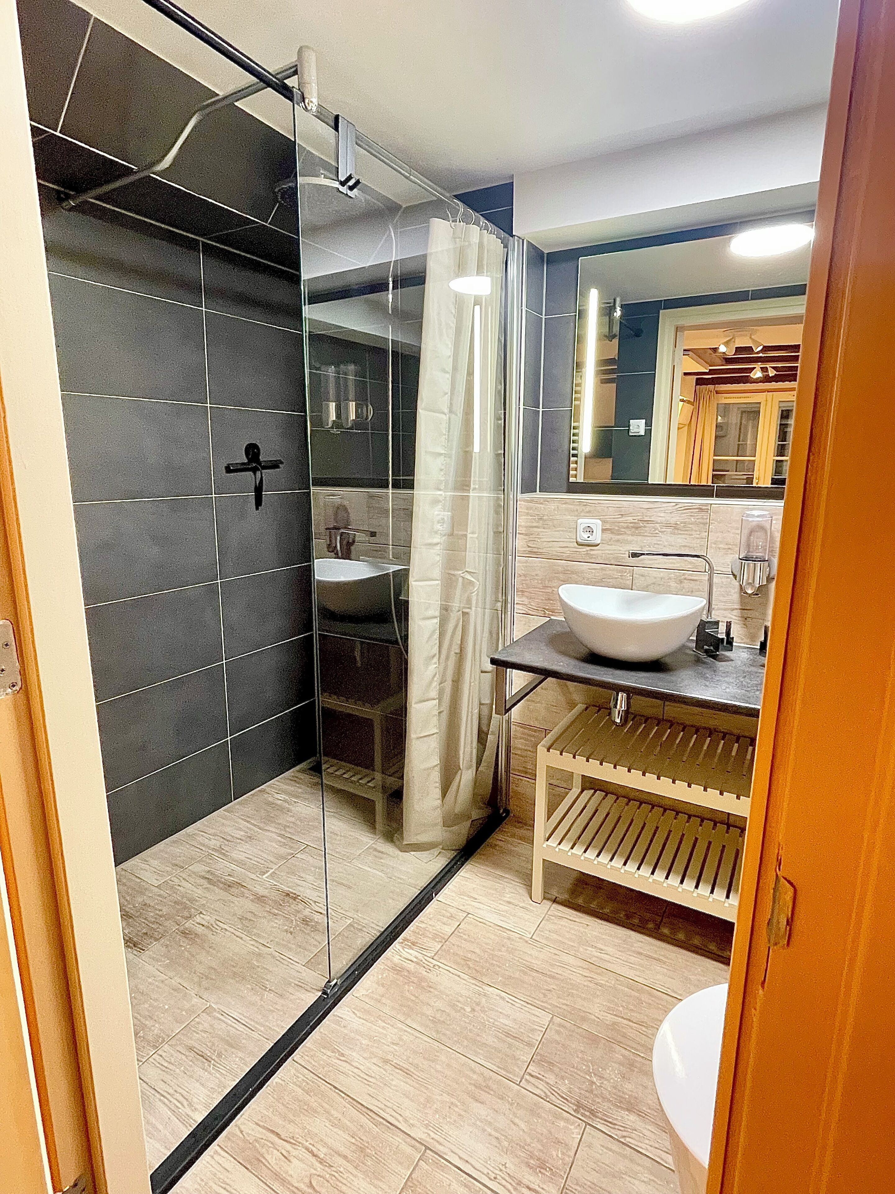 Luxury Suite, 2 Bedrooms, Non Smoking, Patio | Bathroom