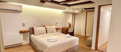 Memory foam beds, blackout drapes, WiFi (free), individually furnished