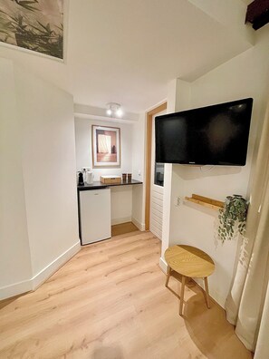 Luxury-Suite, 2 Schlafzimmer, Nichtraucher, Terrasse | Innenbereich