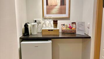 Luxury Suite, 2 Bedrooms, Non Smoking, Patio | Room amenity