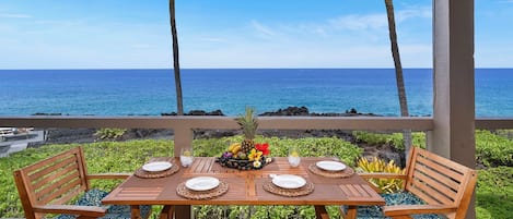 Lejlighed - flere senge - hawaiiansk terrasse - havudsigt (Surf and Racquet 1205) | Hawaiiansk terrasse