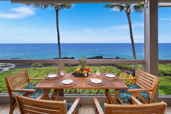 Condo, Multiple Beds, Lanai, Ocean View (Surf and Racquet 1205) | Lanai - Oceanfront - Amazing Views - Completely Renovated - Vrkcv (Kailua-Kona)