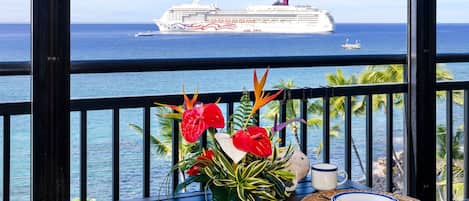 Condo, Multiple Beds, Kitchen, Ocean View (Kona Alii 504) | Veranda