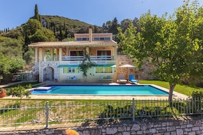Outdoor pool - Villa Anastasia nestled in northwest Corfu. Near the most breathtaking views (Arkadades)