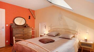 3 habitaciones, tabla de planchar con plancha y wifi