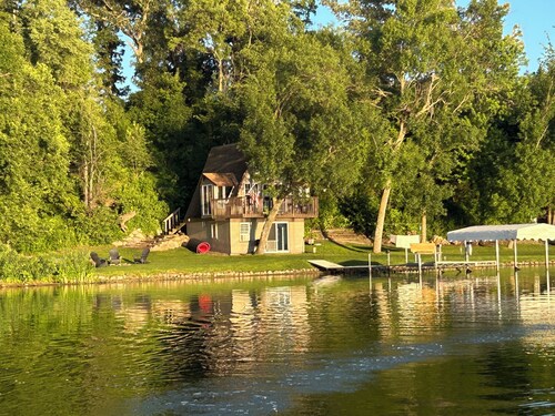 Secluded Lake Elysian Cabin Retreat – Private, Peaceful & Steps from the Water