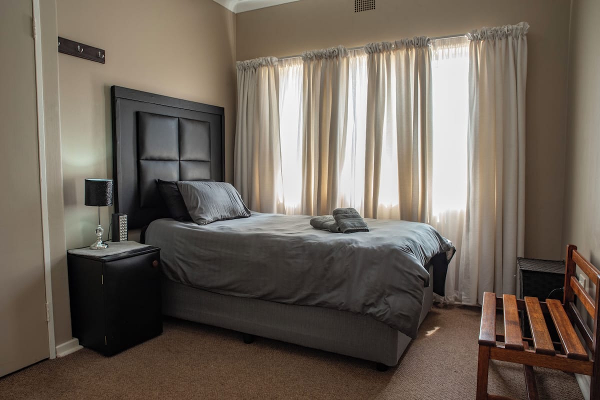 Family Apartment, Kitchen | Laptop workspace, free WiFi