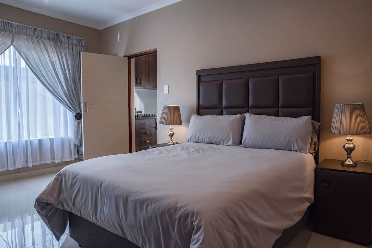 Comfort Apartment, Refrigerator | Laptop workspace, free WiFi