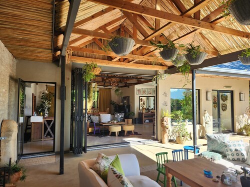 Private home with exquisite mountain views in Cape Winelands