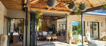 Private home with exquisite mountain views in Cape Winelands