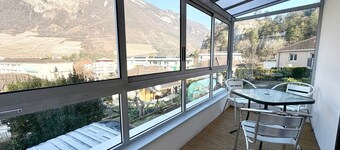 ¡Bienvenidos a Montmélian, una ciudad saboyana en el corazón de la Combe de Savoie!
