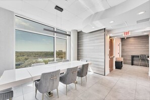 Interior - Luxurious Penthouse with 2/2 and large patio (Orlando)