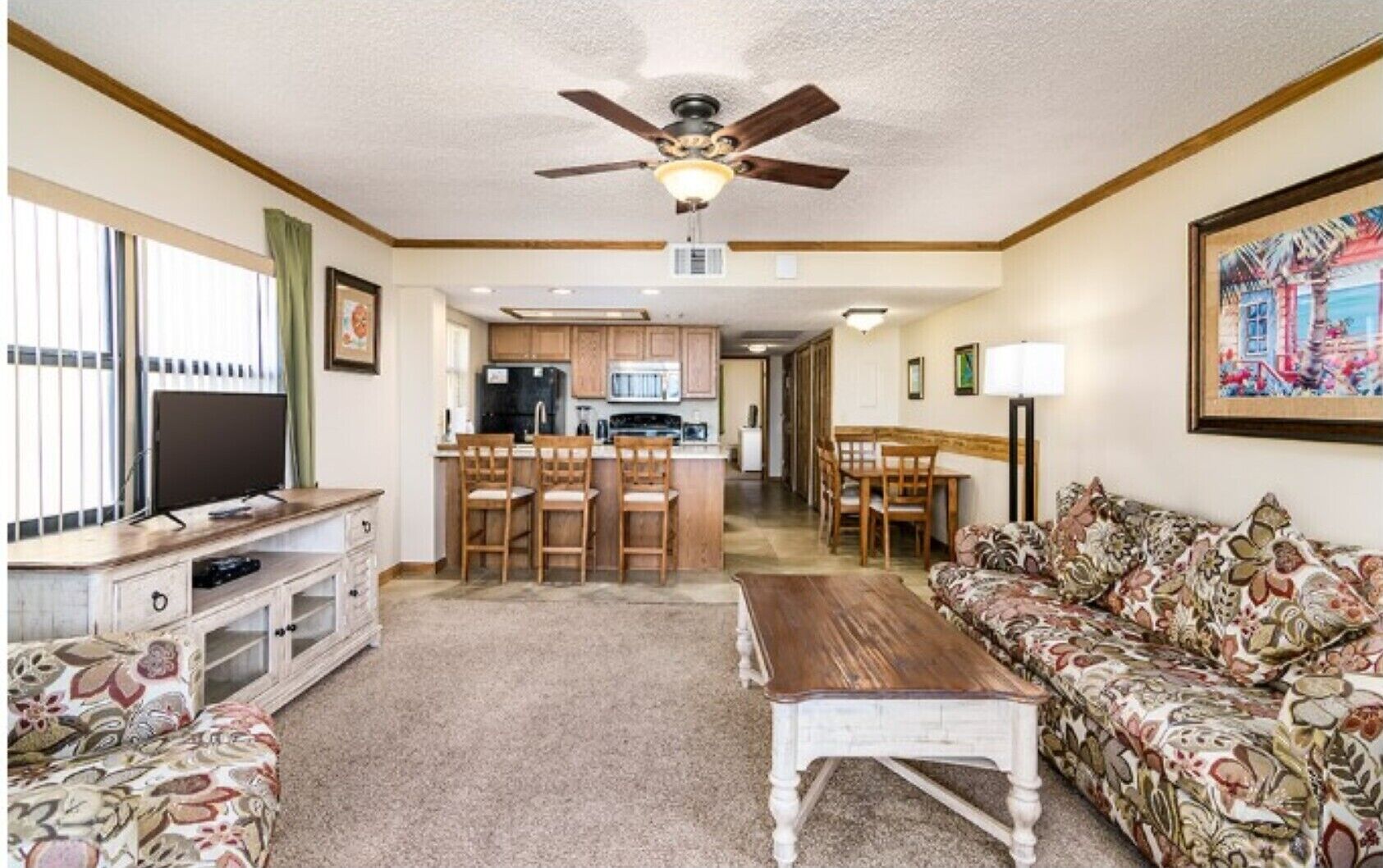 Apartment, 1 Bedroom, Ocean View | Living area