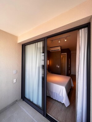 1 bedroom, iron/ironing board, Internet, bed sheets - FACT 1208D (São Paulo)