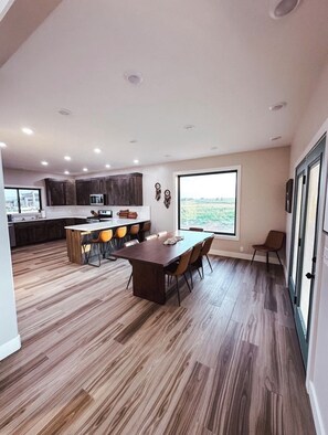 Unclassified image, 3 of 52, button - Sleepy Ridge Retreat - AC/WIFI/Close to YNP! (Island Park)