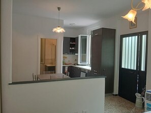 Nicht klassifiziertes Bild, 4 von 18, Schaltfläche