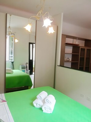 Nicht klassifiziertes Bild, 2 von 18, Schaltfläche