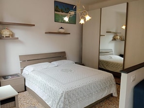 Nicht klassifiziertes Bild, 3 von 18, Schaltfläche