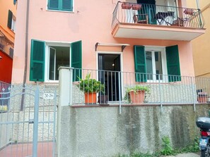 Nicht klassifiziertes Bild, 5 von 18, Schaltfläche