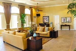 Smart TV - Last Minute Disney Getaway! Private Pool, Hot Tub & Game Room. Book Now! #17508 (Orlando)