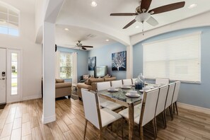 Dining - Last Minute Disney Getaway! Private Pool, Hot Tub & Game Room. Book Now! #28974 (Orlando)