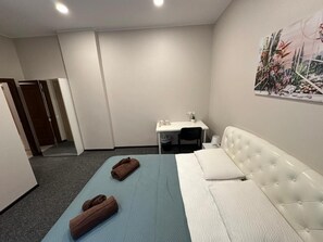 Standard Double Room, Courtyard View