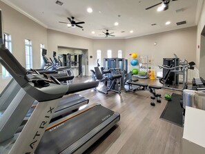 Fitness facility - Last Minute Disney Getaway! Luxury Condo with Private Balcony. Book Now! #114237 (Orlando)