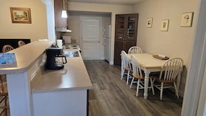 Unclassified image, 2 of 14, button