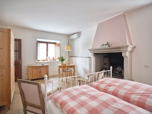 1 Schlafzimmer, Bügeleisen/Bügelbrett, WLAN, Bettwäsche