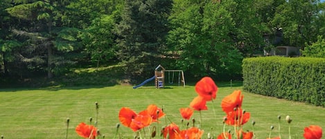 Jardines del alojamiento