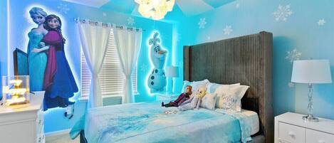 10 bedrooms, iron/ironing board, WiFi, bed sheets